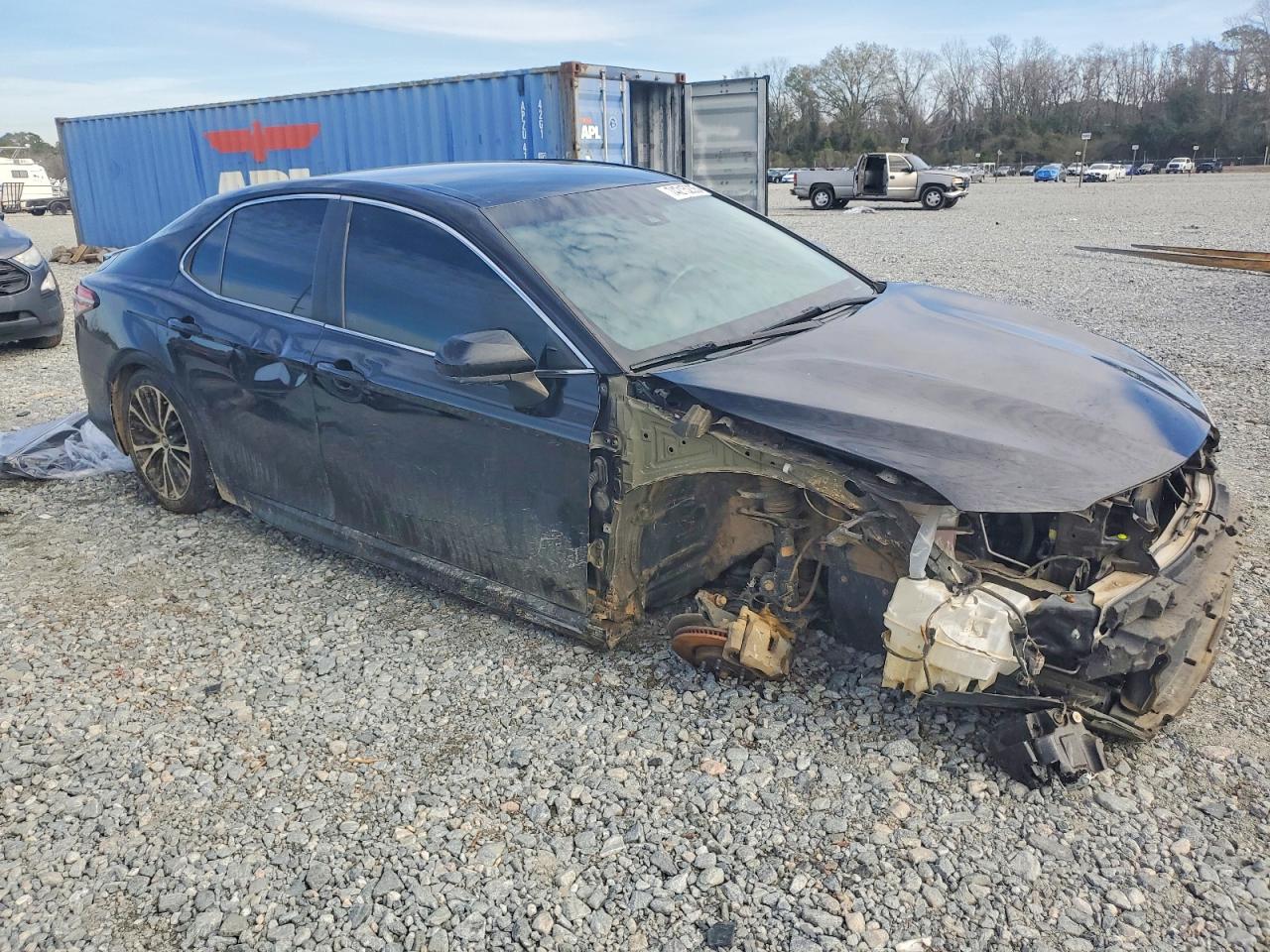 2018 TOYOTA CAMRY L photo 7