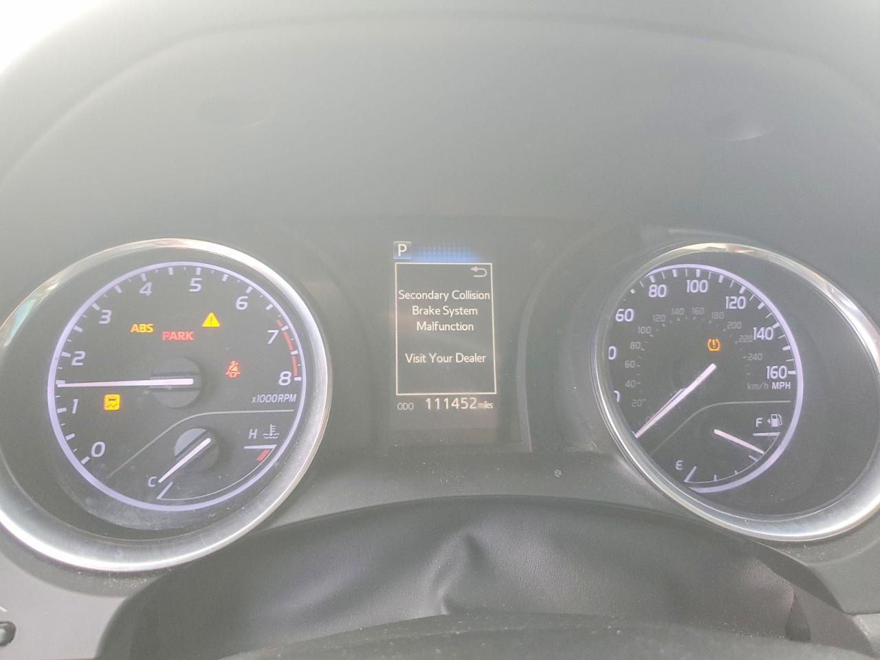 2018 TOYOTA CAMRY L photo 17