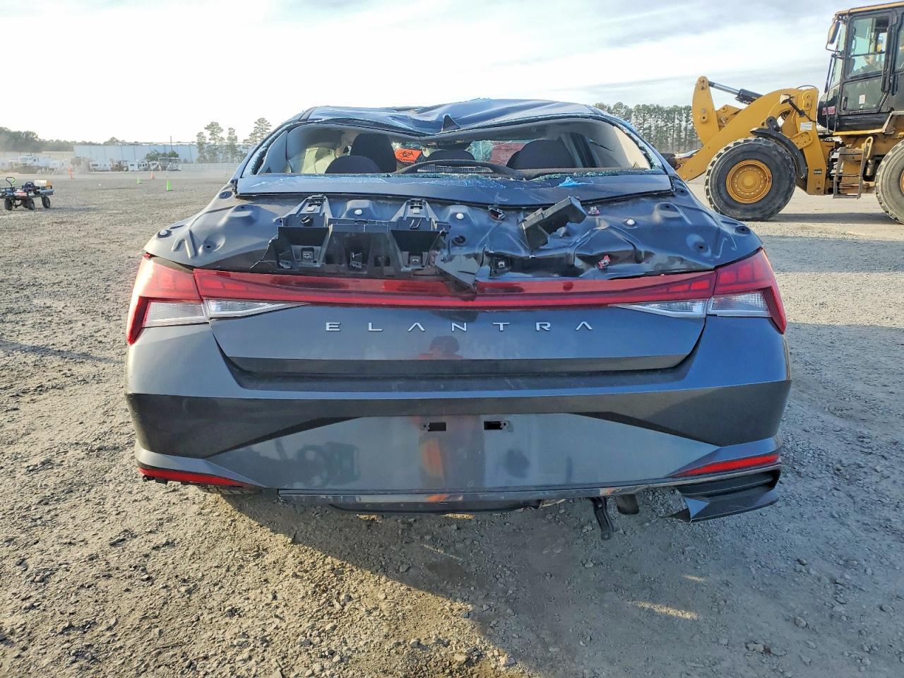 2021 HYUNDAI ELANTRA SEL photo 11