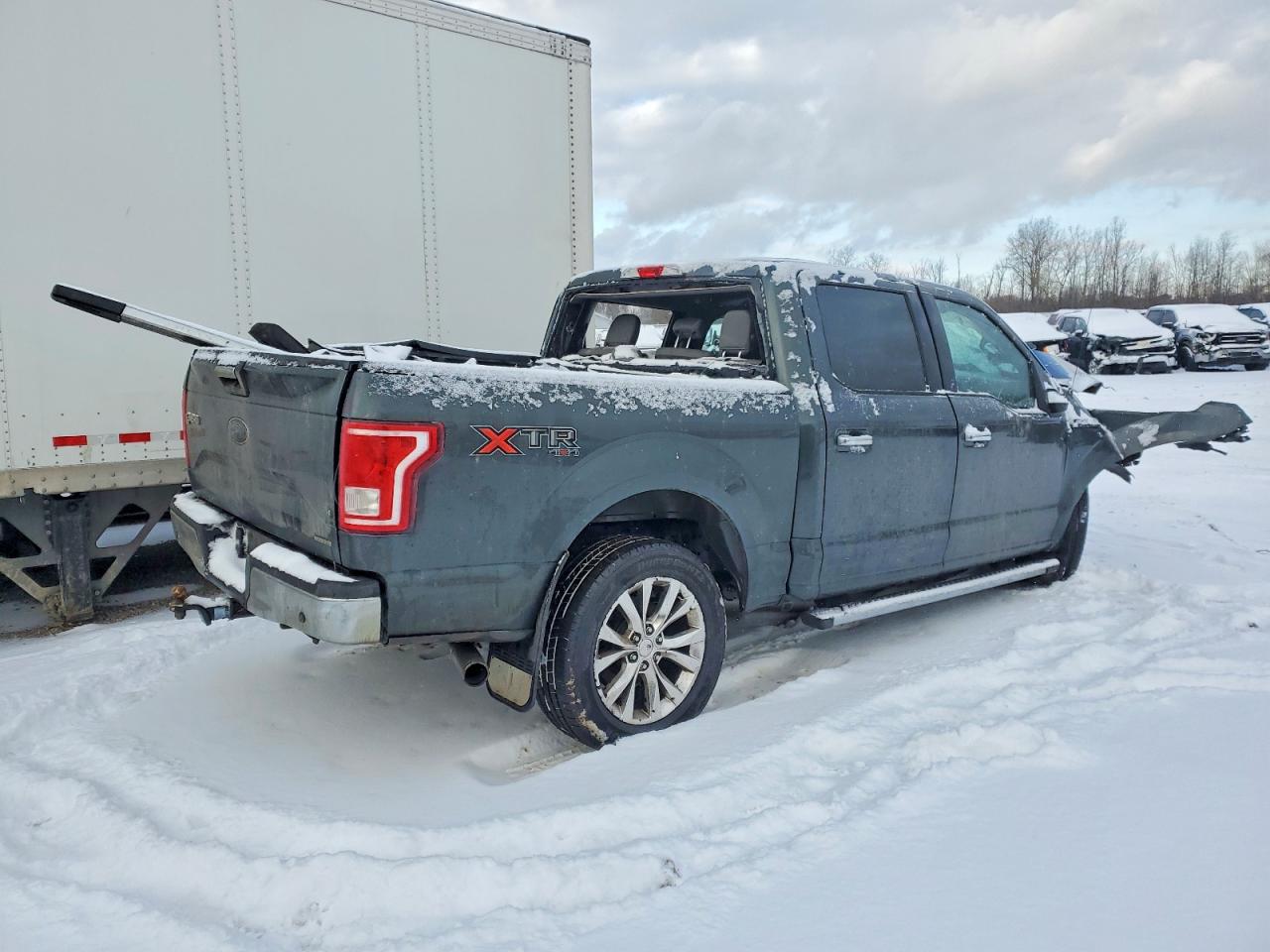 2015 FORD F150 SUPERCREW photo 3