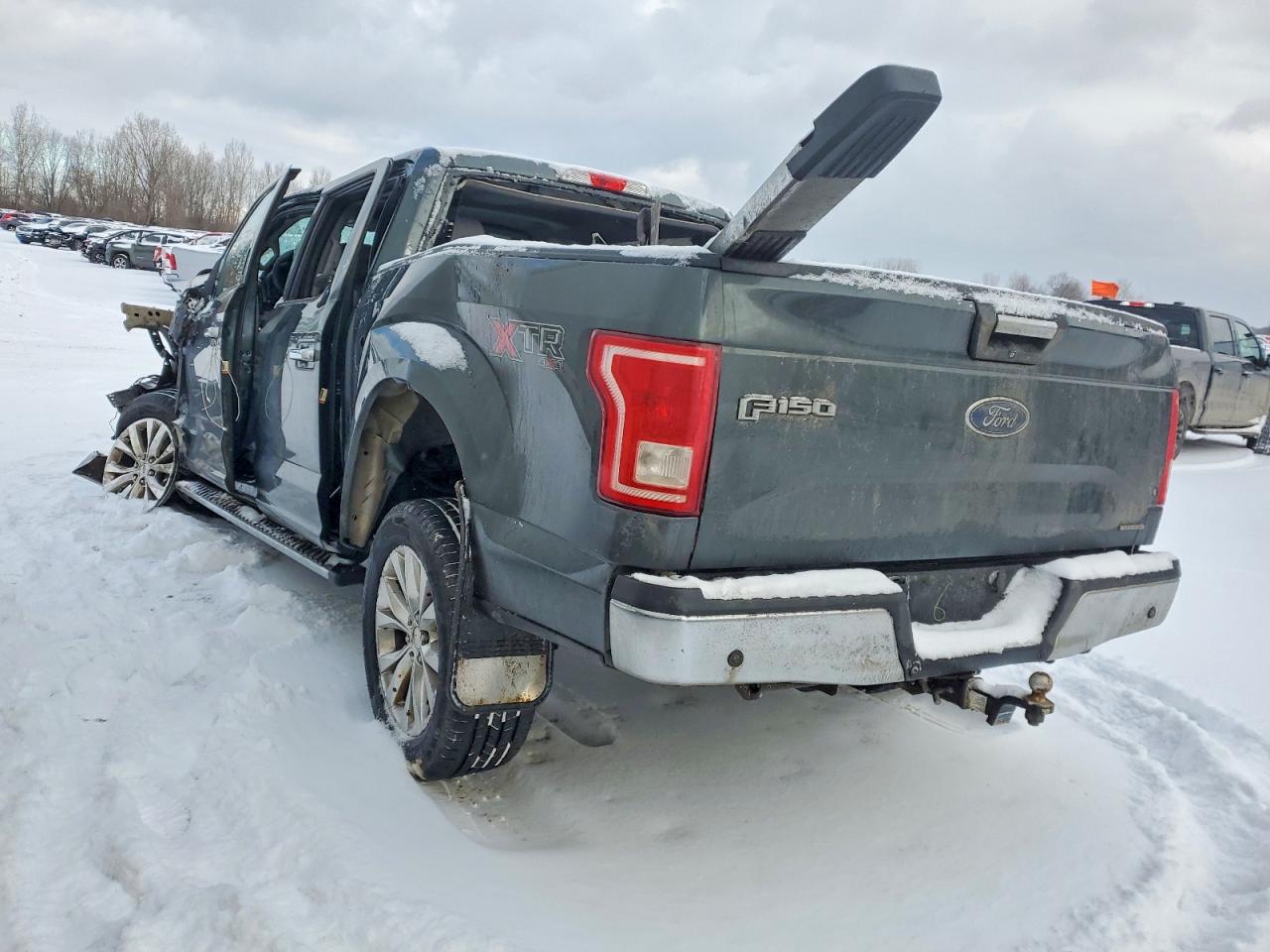 2015 FORD F150 SUPERCREW photo 2