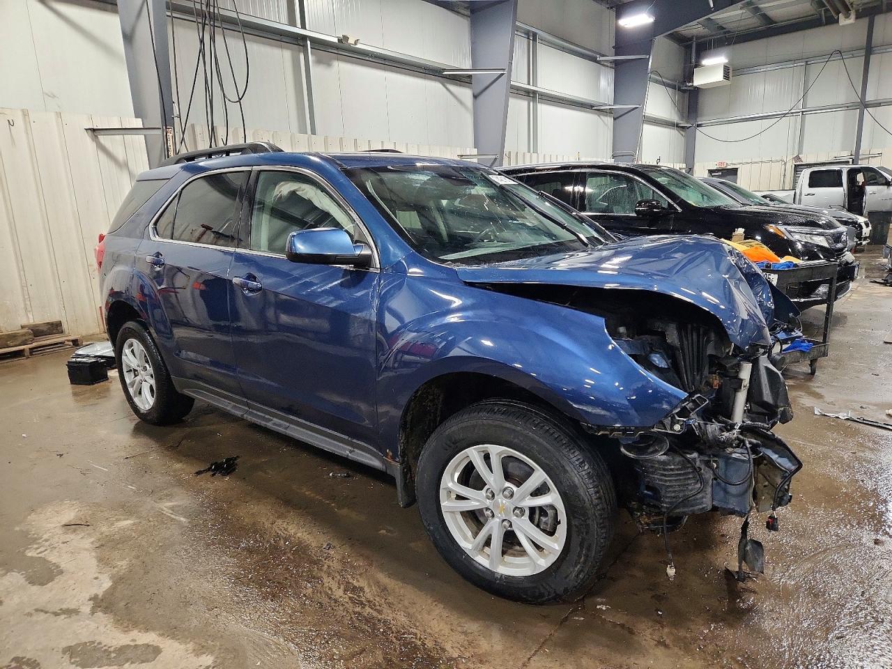 2017 CHEVROLET EQUINOX LT photo 7