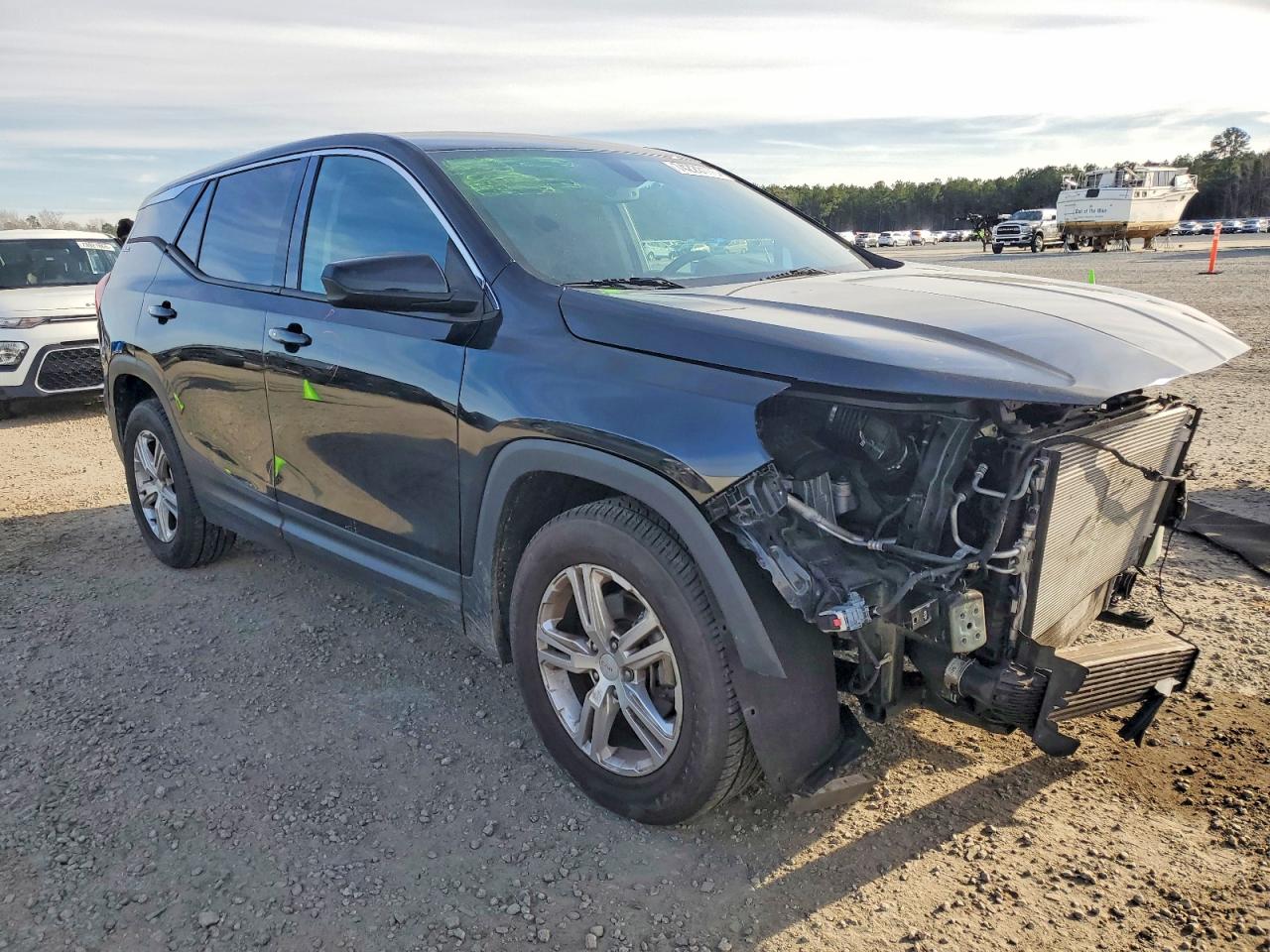 2019 GMC TERRAIN SLE photo 4