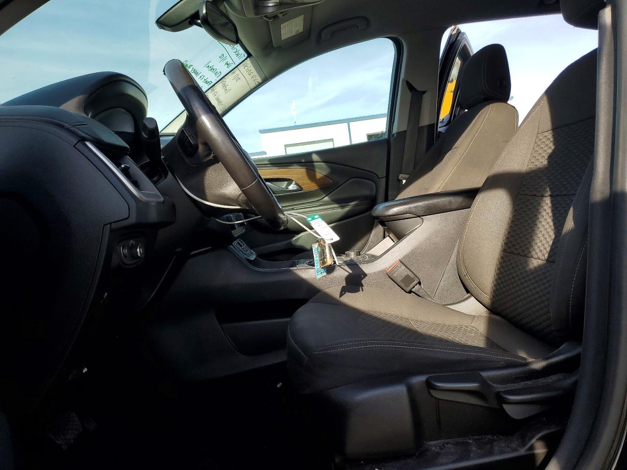 2019 GMC TERRAIN SLE photo 7