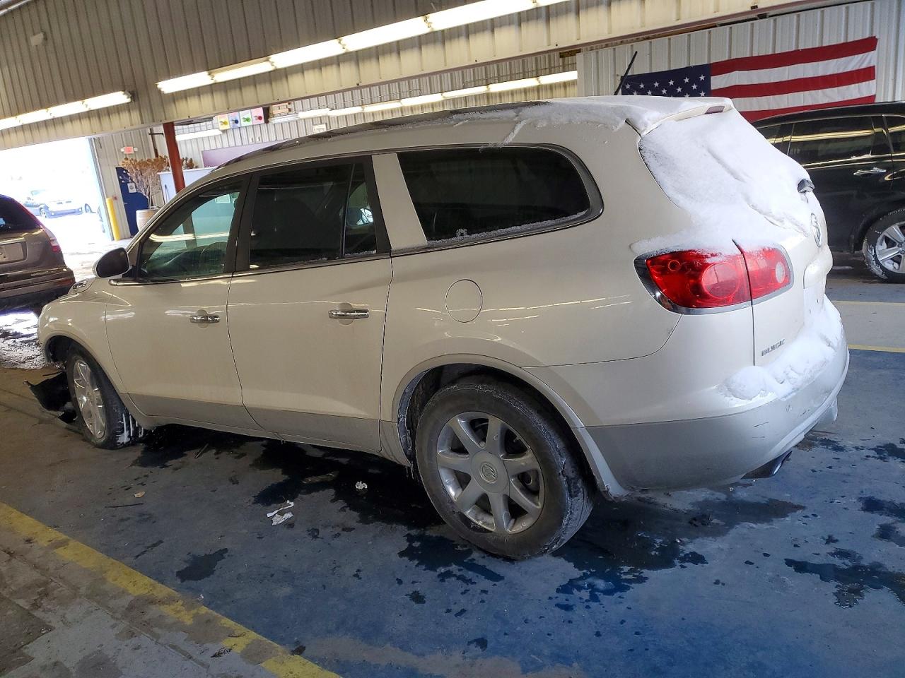 2010 BUICK ENCLAVE CXL photo 3