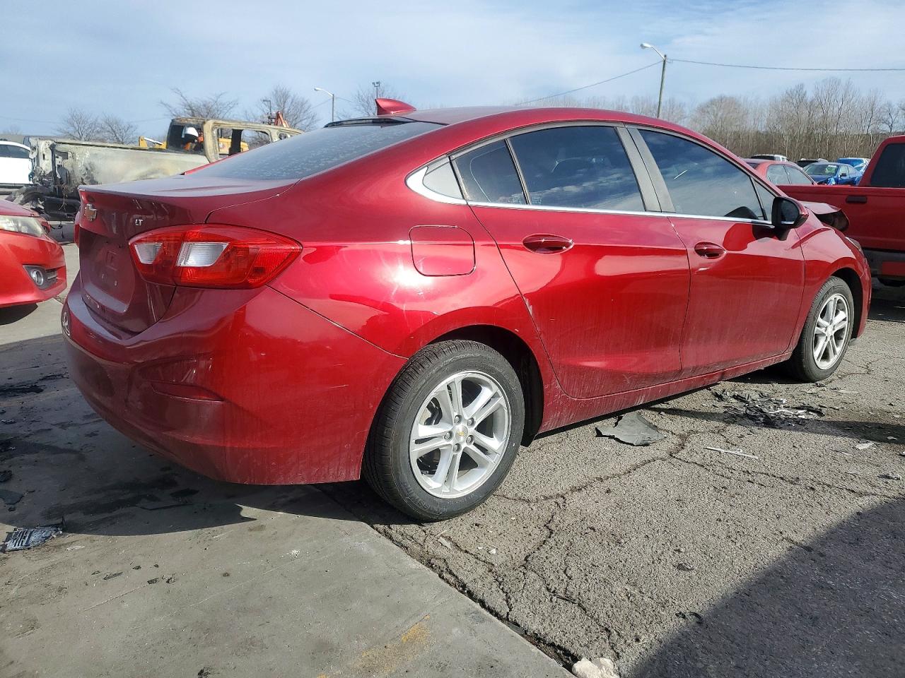 2017 CHEVROLET CRUZE LT photo 3