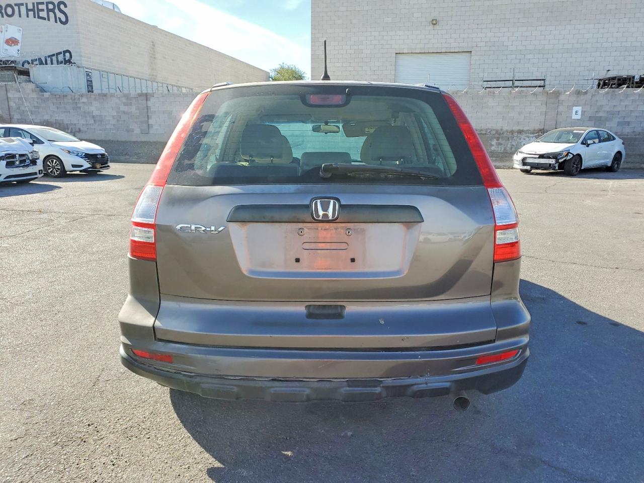2010 HONDA CR-V LX photo 16