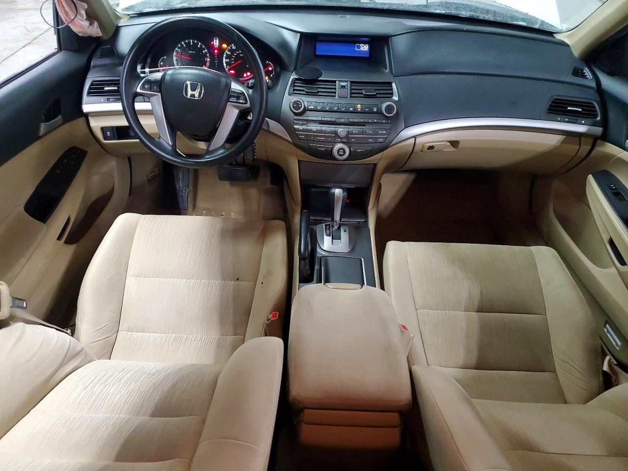 2011 HONDA ACCORD LX photo 22