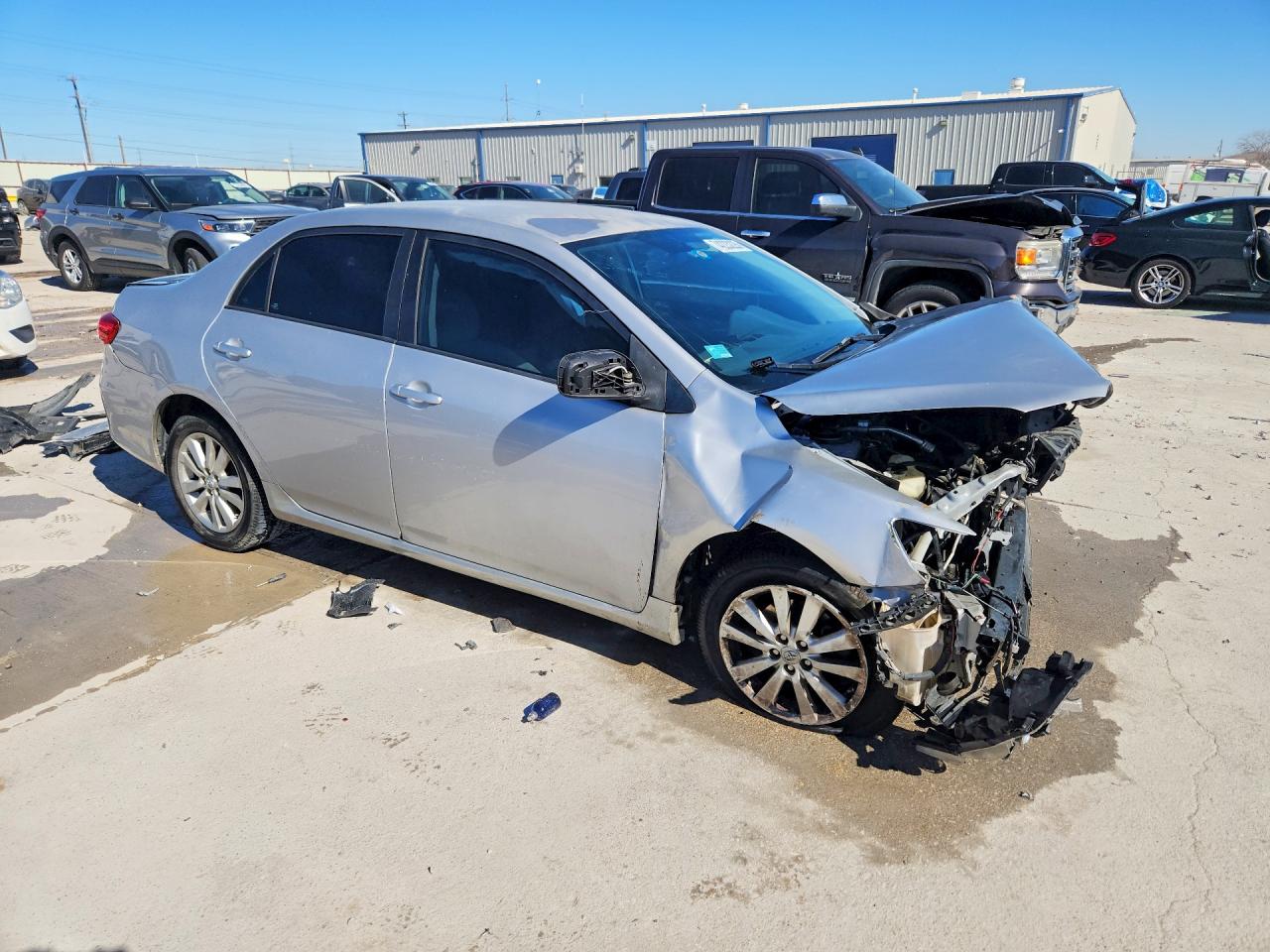 2011 TOYOTA COROLLA LE photo 10
