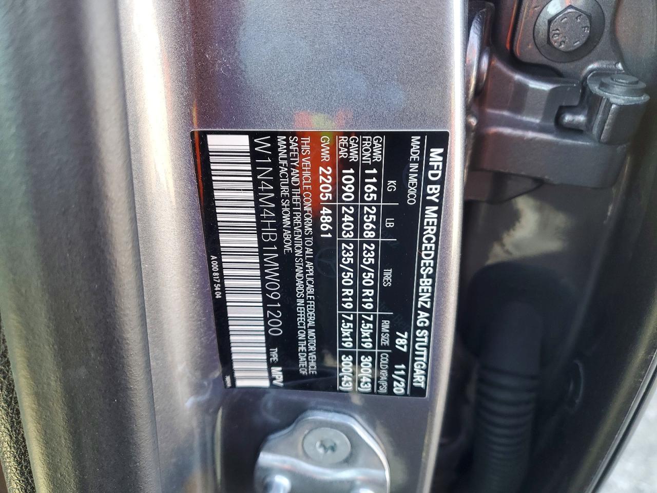 2021 MERCEDES-BENZ GLB 250 4MATIC photo 25