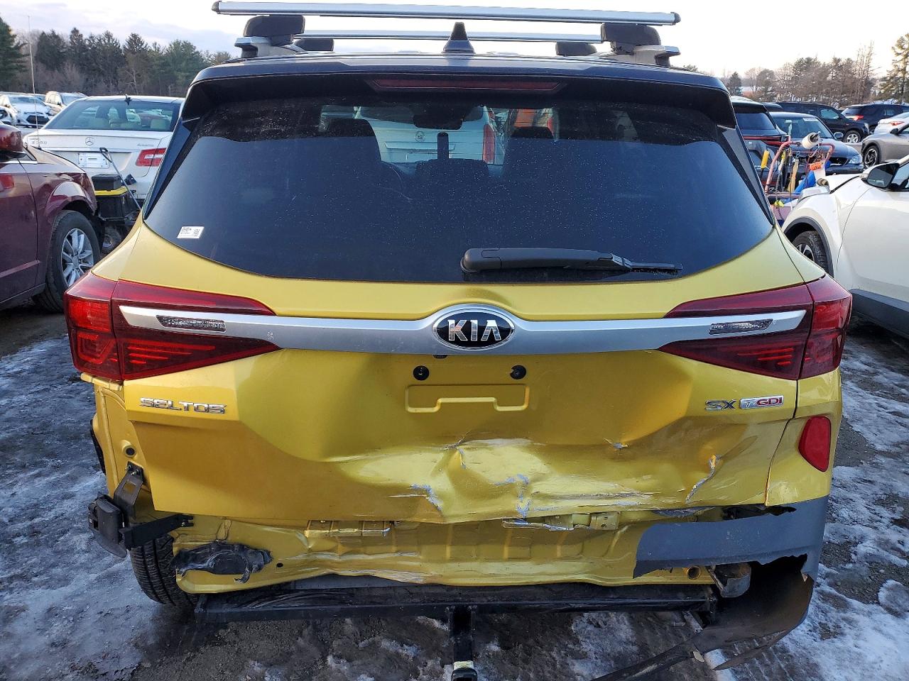 2021 KIA SELTOS SX photo 11