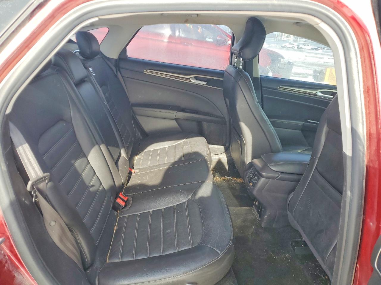 2016 FORD FUSION SE photo 19