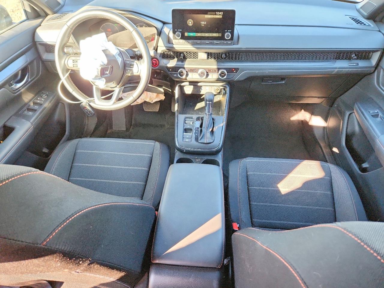 2025 HONDA CR-V SPORT photo 15