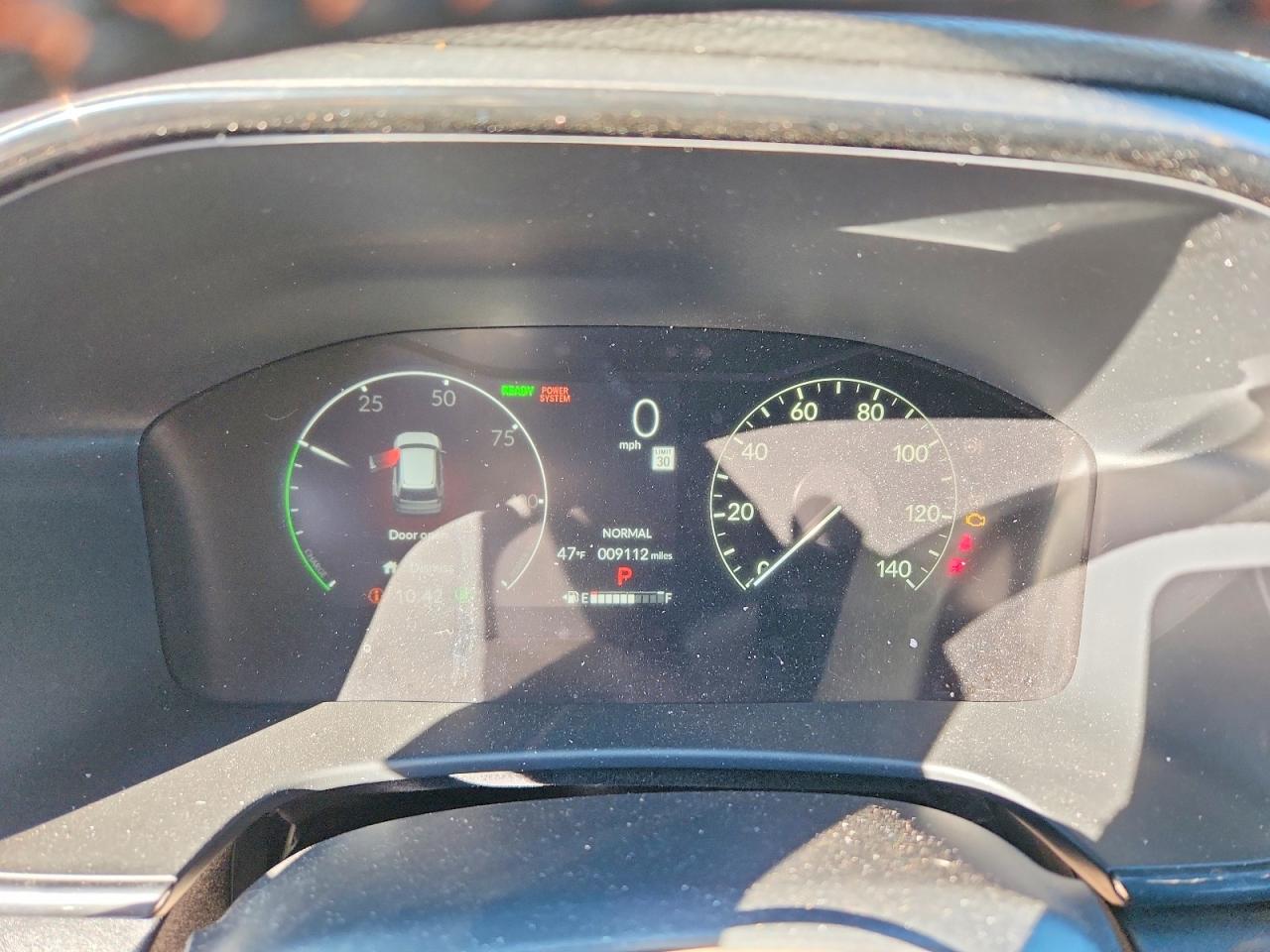 2025 HONDA CR-V SPORT photo 17