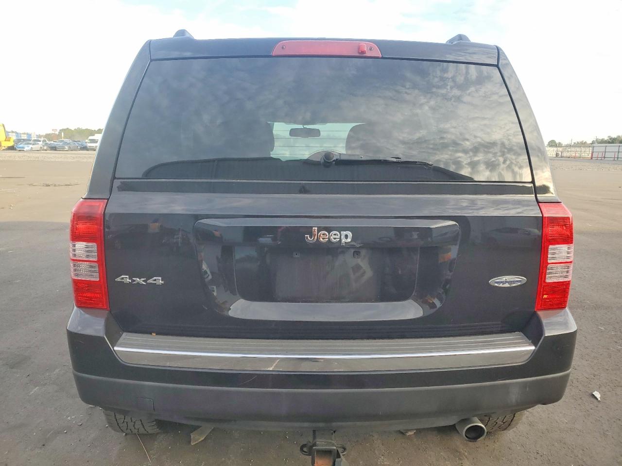 2017 JEEP PATRIOT LATITUDE photo 6