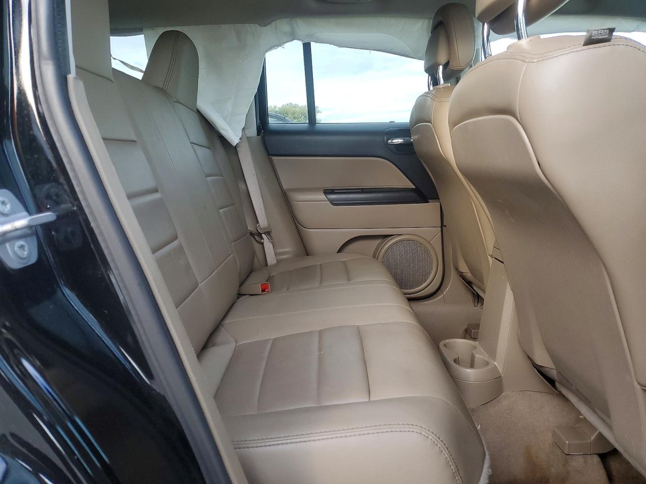 2017 JEEP PATRIOT LATITUDE photo 11