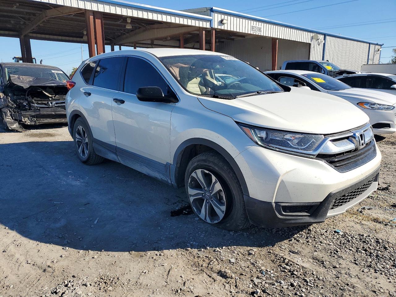2018 HONDA CR-V LX photo 4