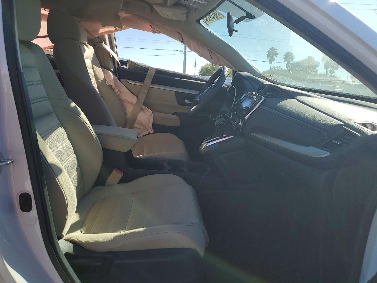 2018 HONDA CR-V LX photo 7