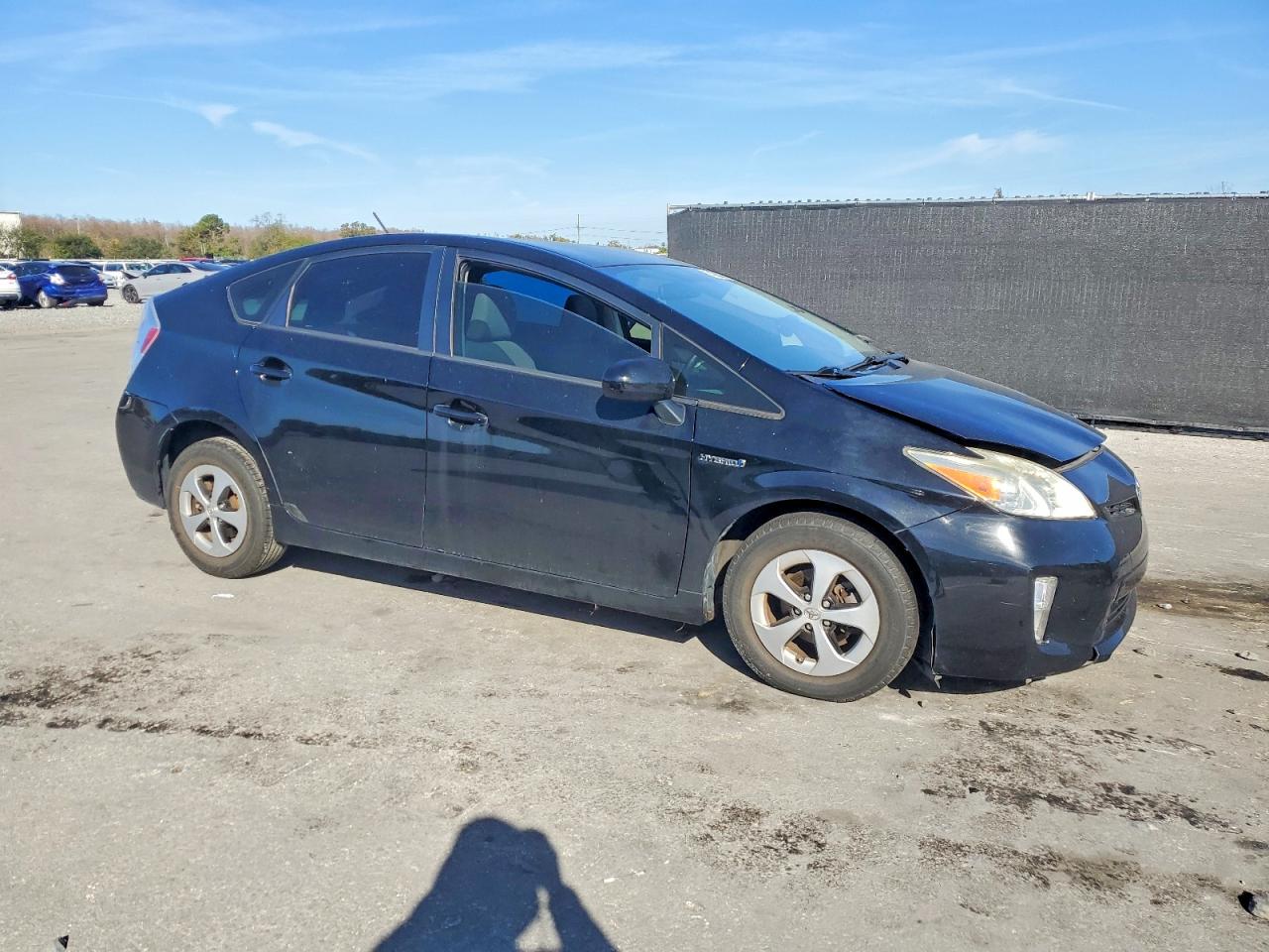 2014 TOYOTA PRIUS TWO photo 7
