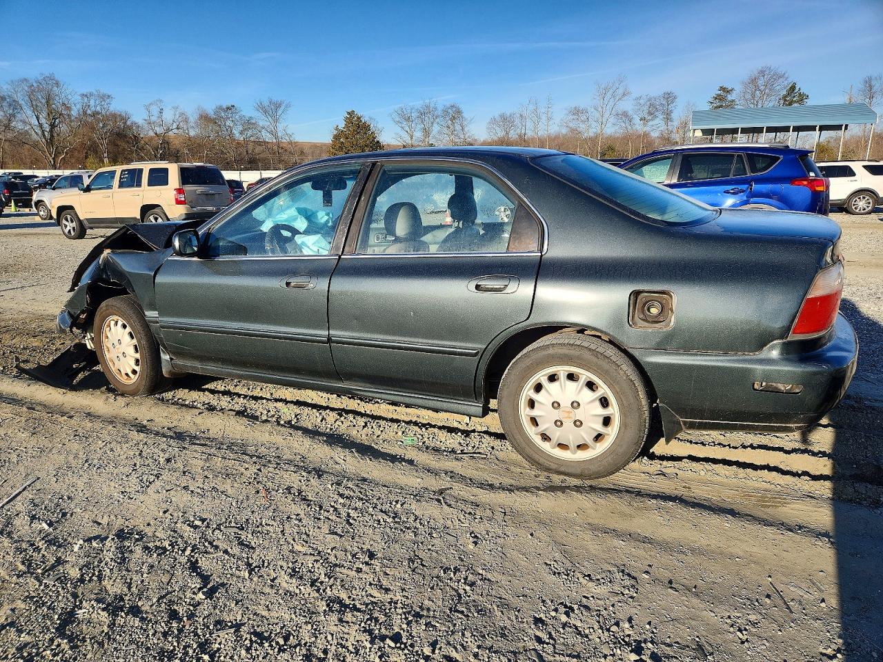1996 HONDA ACCORD EX photo 3
