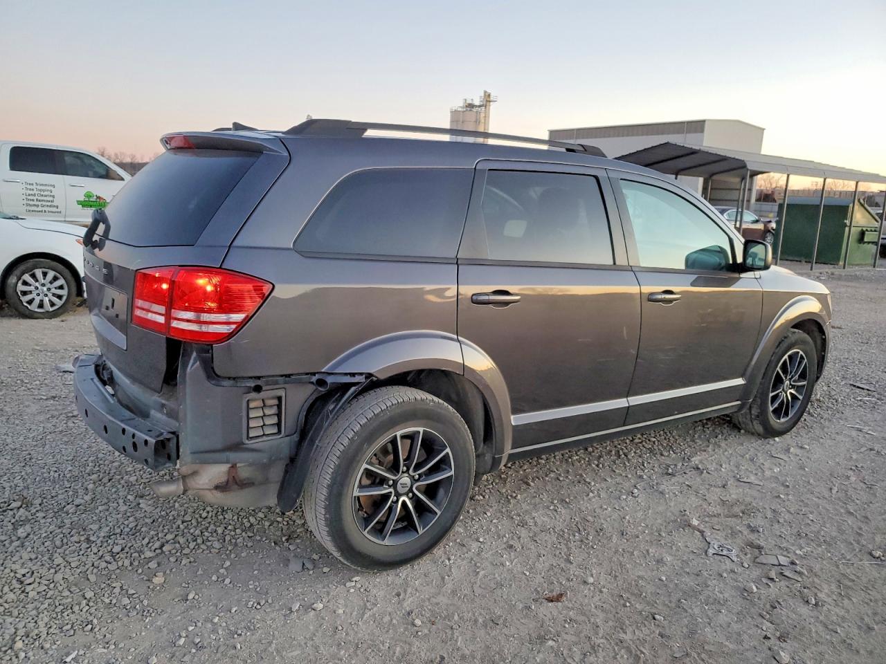 2018 DODGE JOURNEY SE photo 7