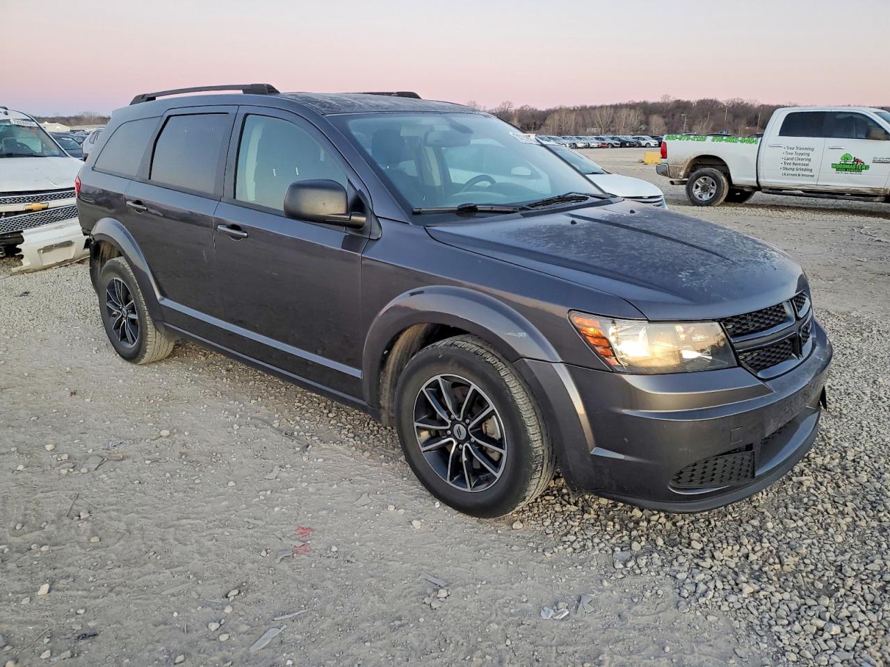 2018 DODGE JOURNEY SE photo 10