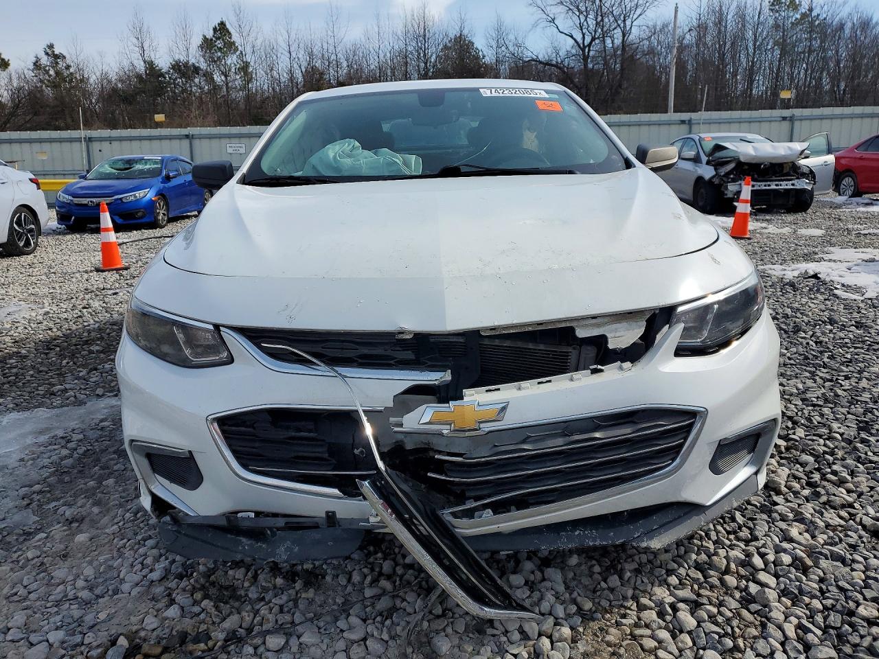2018 CHEVROLET MALIBU LS photo 5