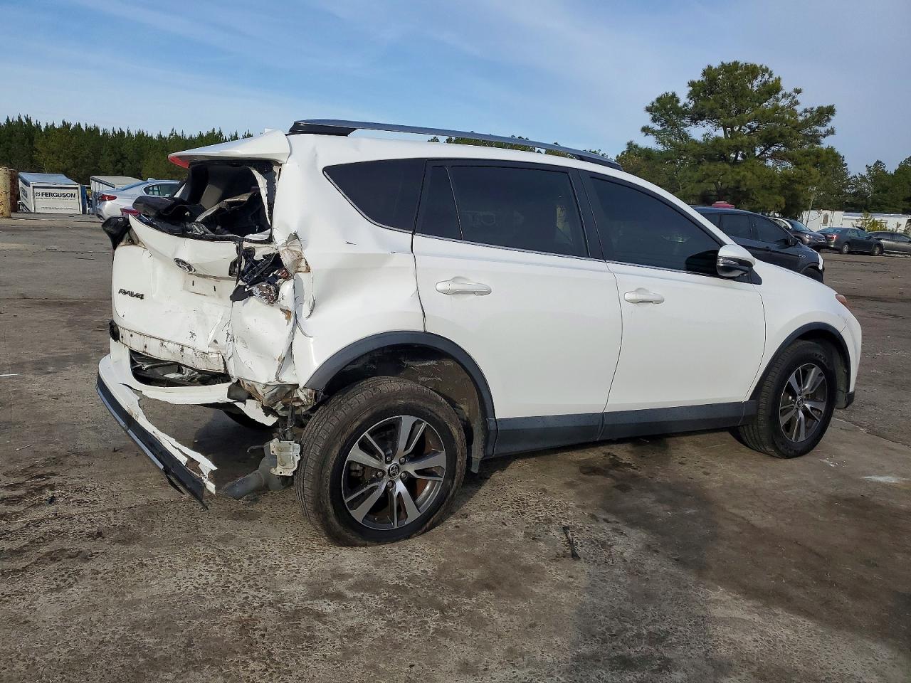 2018 TOYOTA RAV4 ADVENTURE photo 5