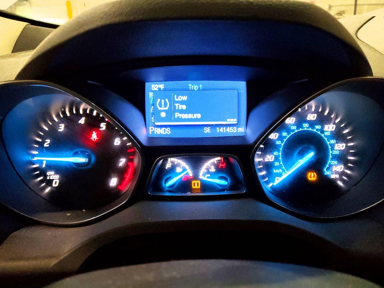 2014 FORD ESCAPE S photo 17