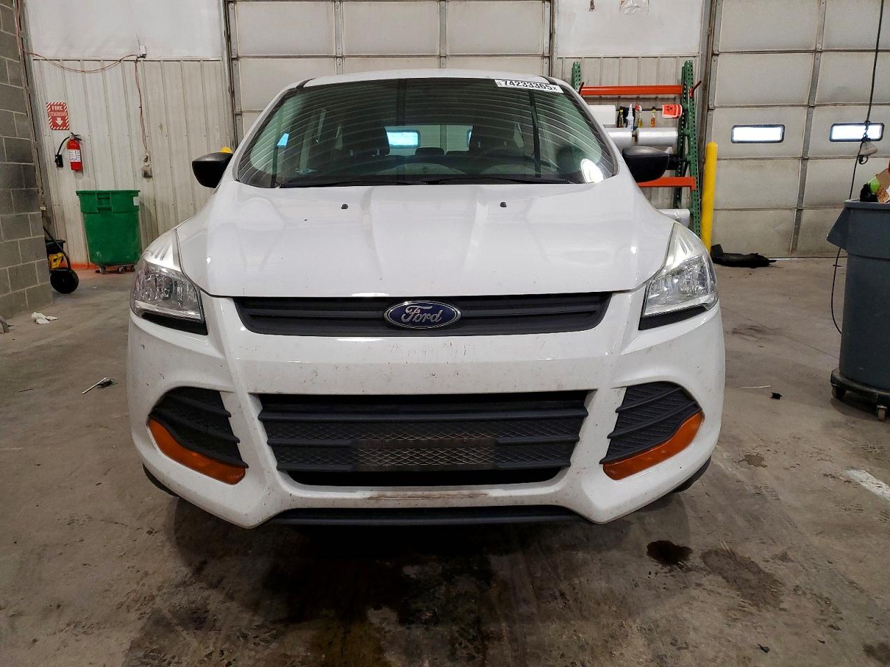 2014 FORD ESCAPE S photo 9