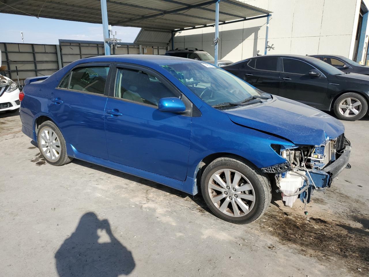 2010 TOYOTA COROLLA photo 4