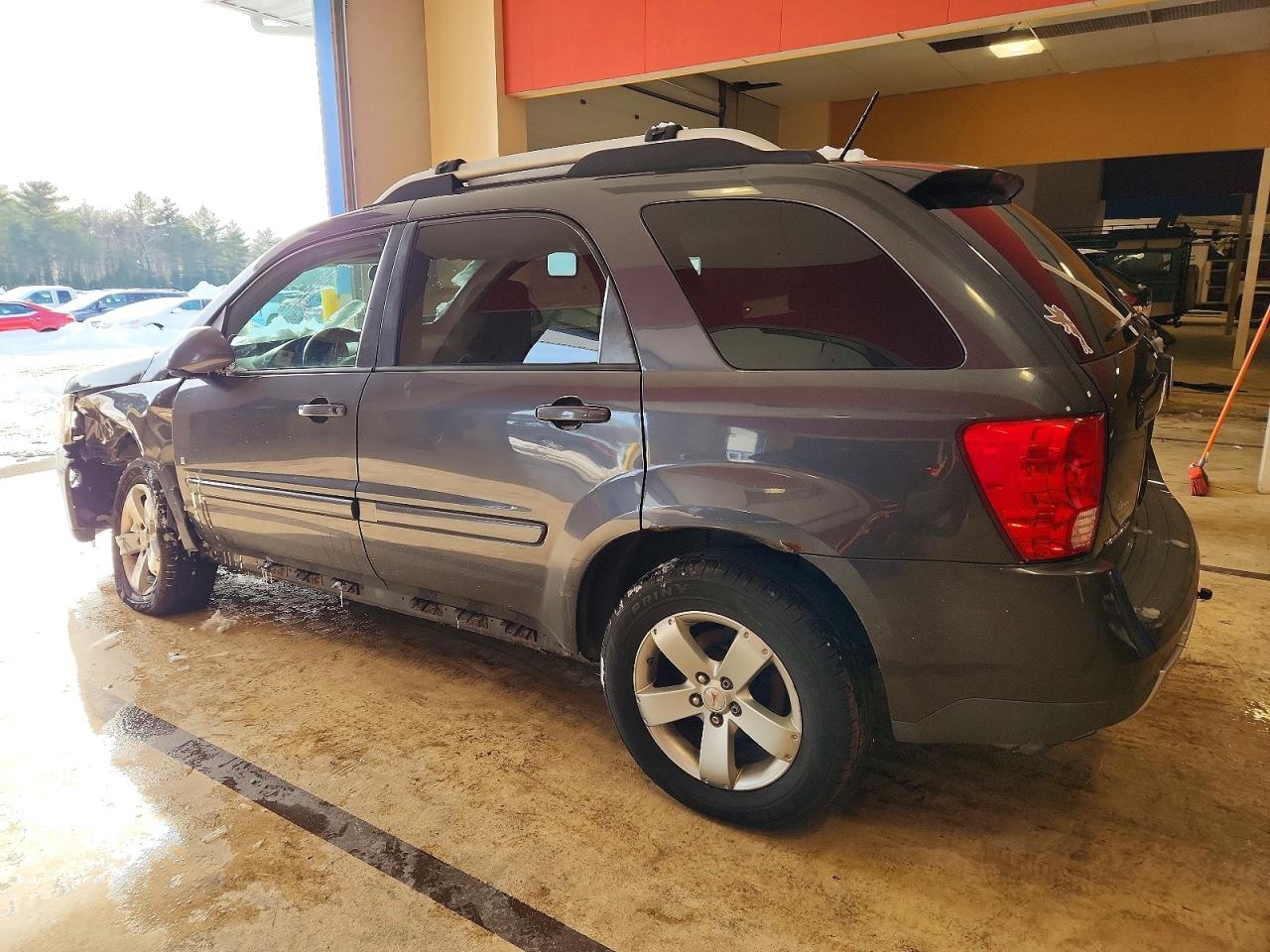 2008 PONTIAC TORRENT photo 2
