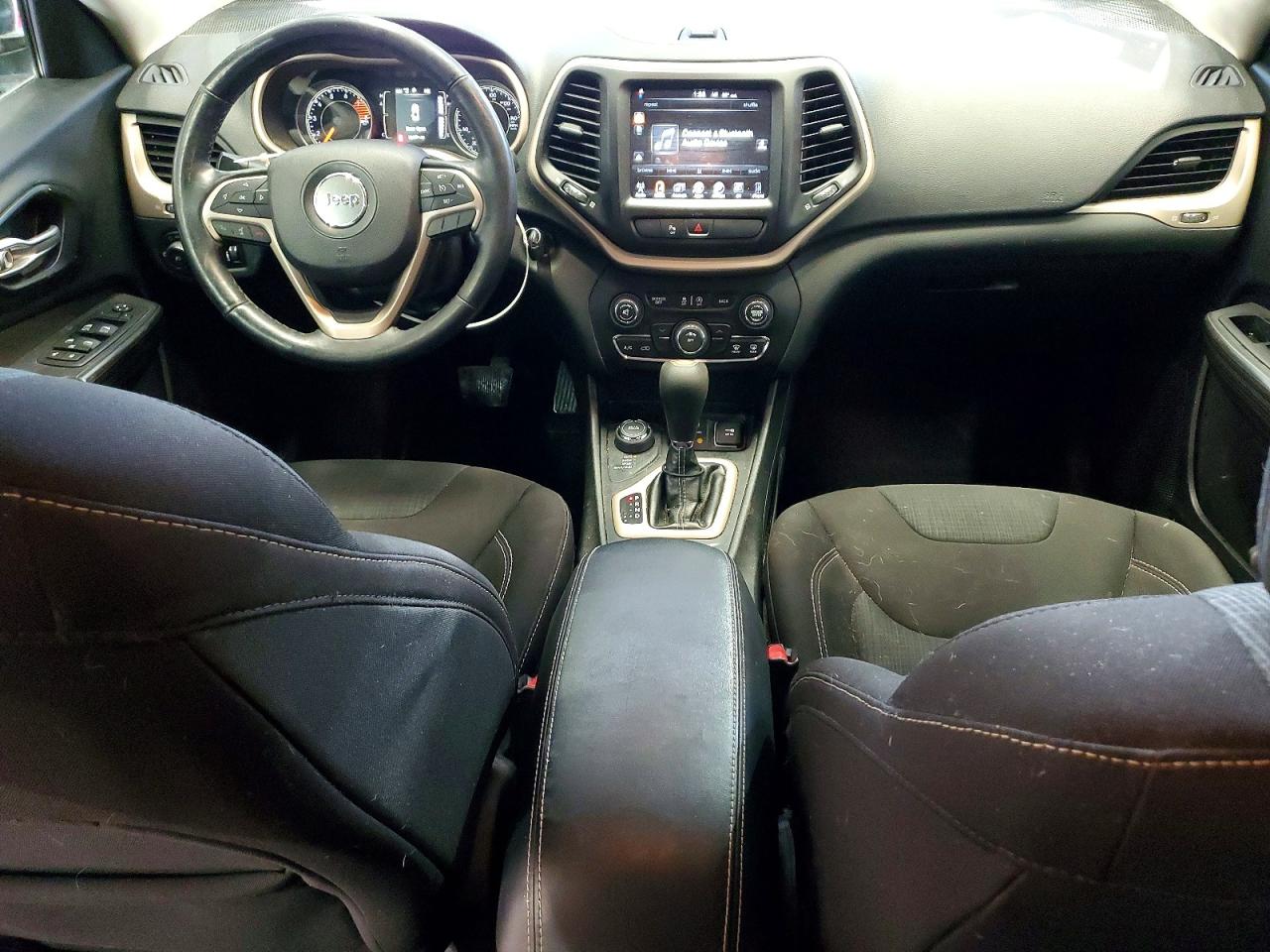 2016 JEEP CHEROKEE LATITUDE photo 22
