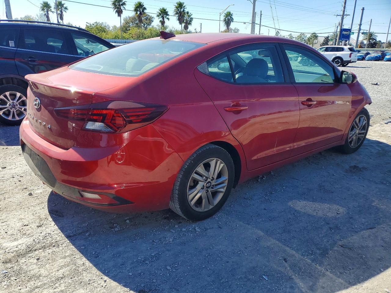 2020 HYUNDAI ELANTRA VALUE EDITION photo 5