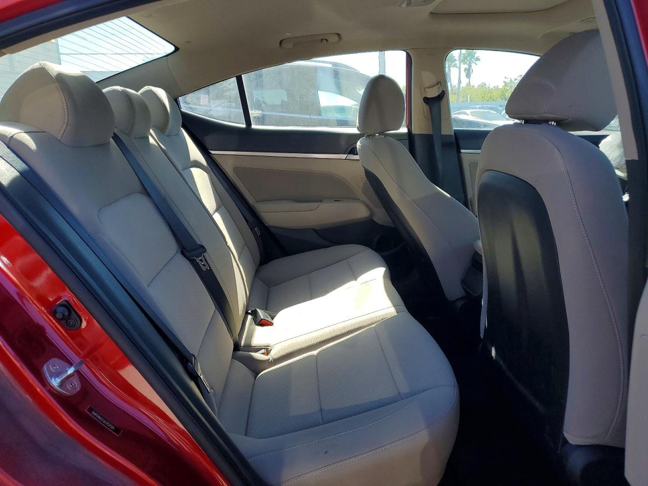2020 HYUNDAI ELANTRA VALUE EDITION photo 19