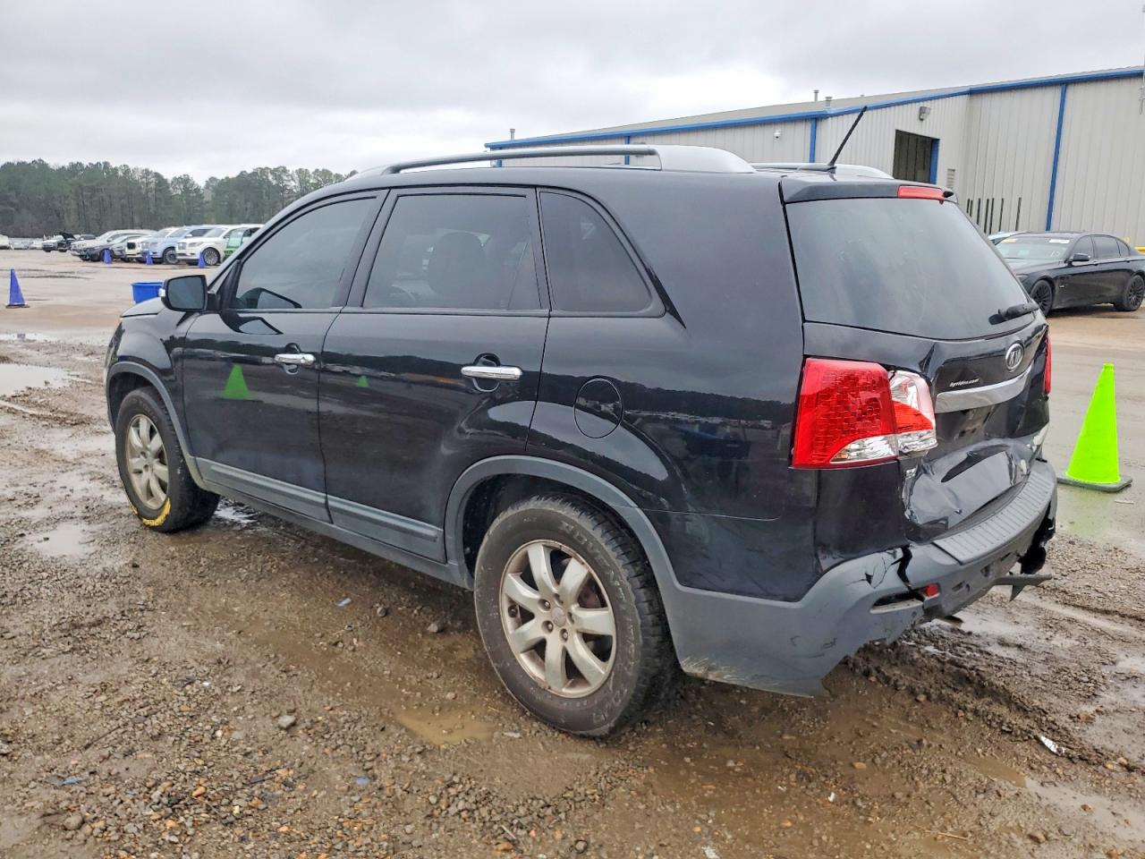 2013 KIA SORENTO LX photo 3
