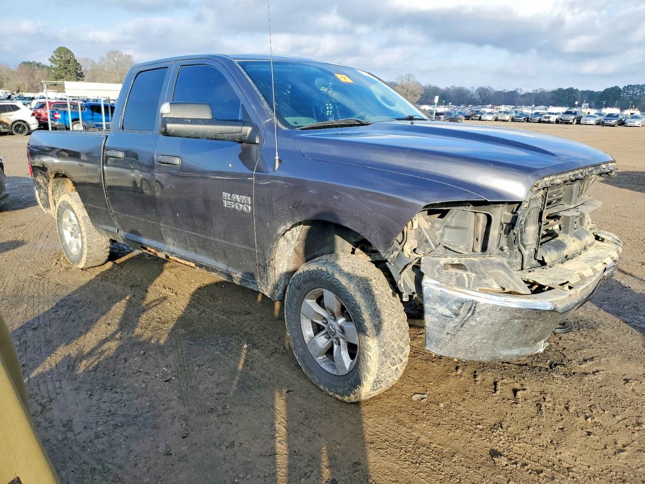 2018 RAM 1500 ST photo 4
