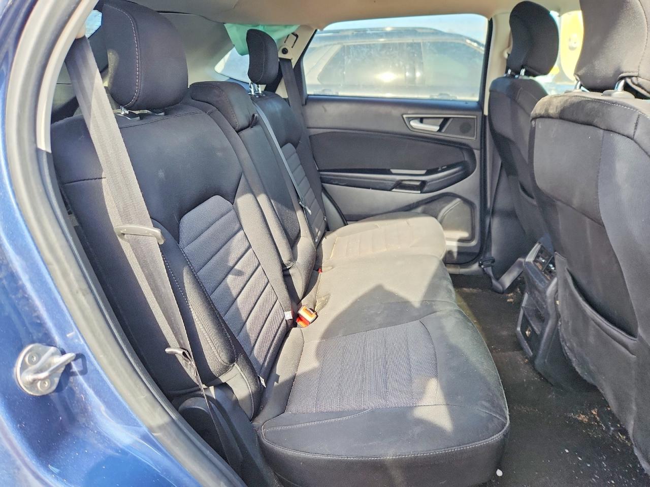 2018 FORD EDGE SE photo 28
