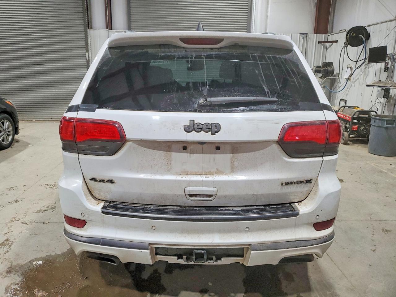2020 JEEP GRAND CHEROKEE LIMITED photo 6