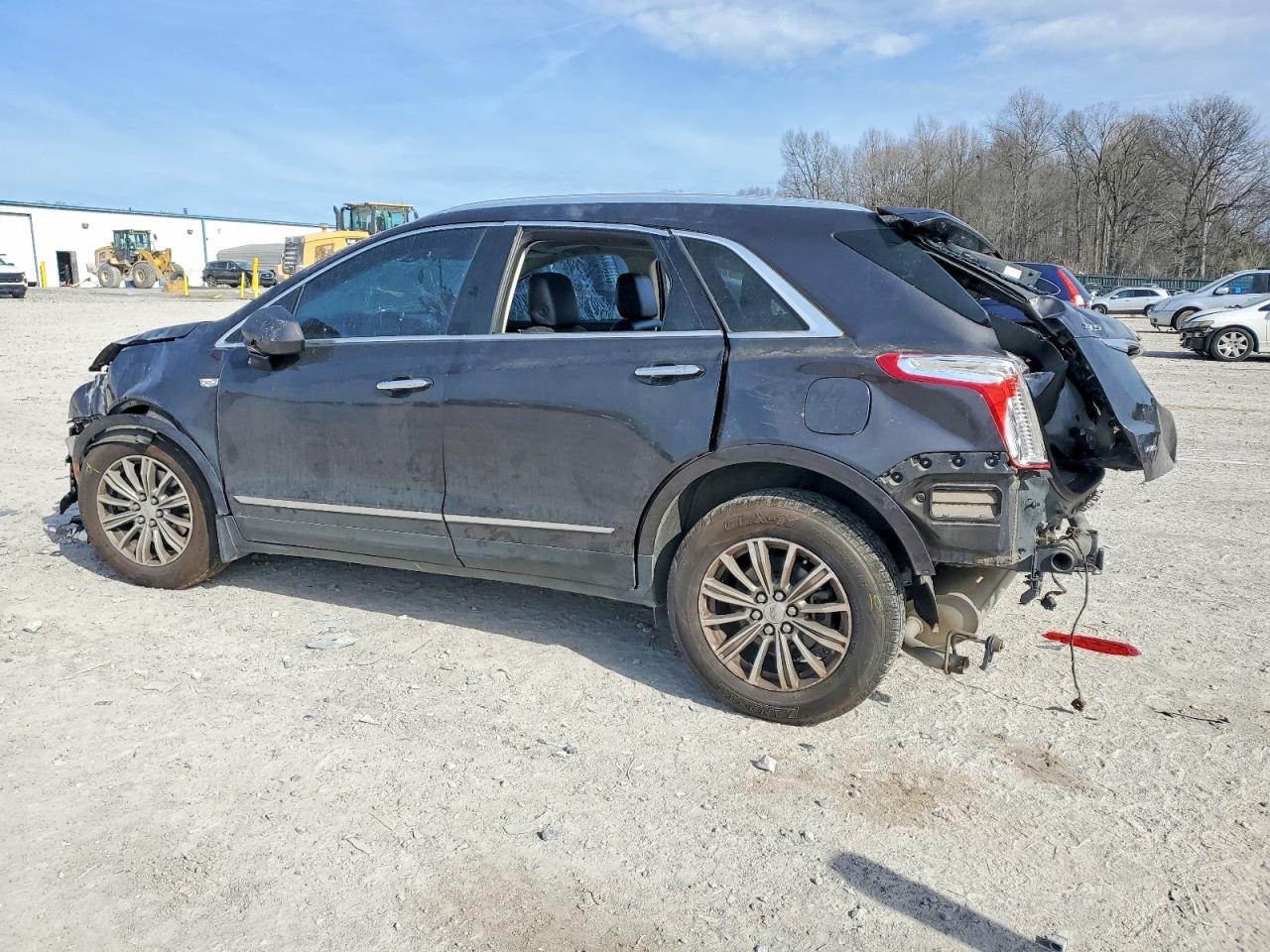 2018 CADILLAC XT5 LUXURY photo 2