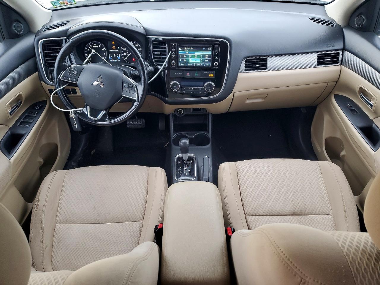 2016 MITSUBISHI OUTLANDER SE photo 15