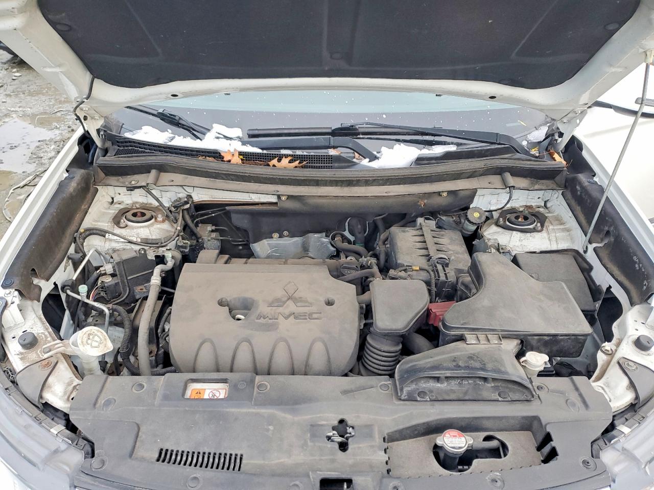 2016 MITSUBISHI OUTLANDER SE photo 23