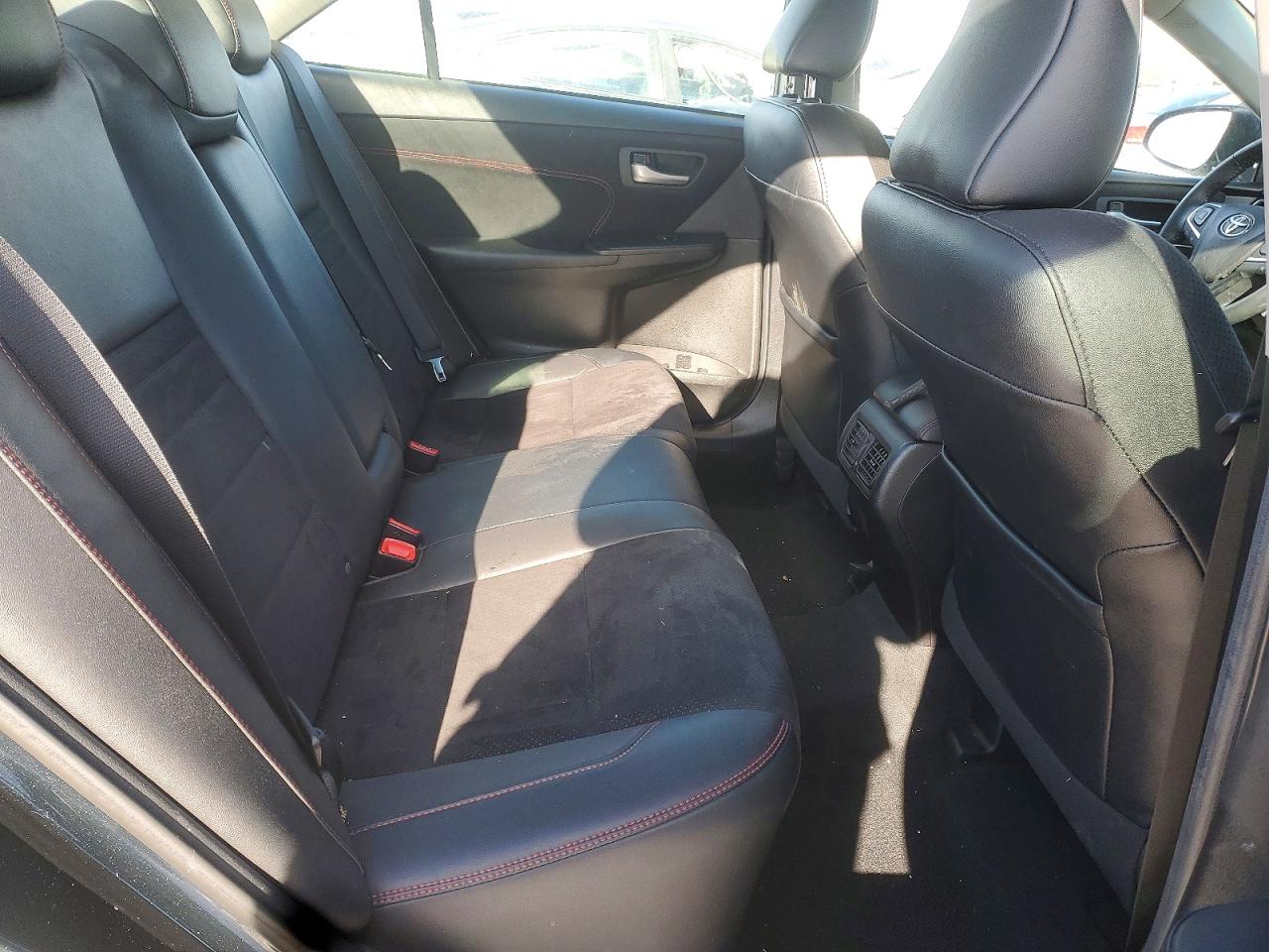 2017 TOYOTA CAMRY XSE photo 10