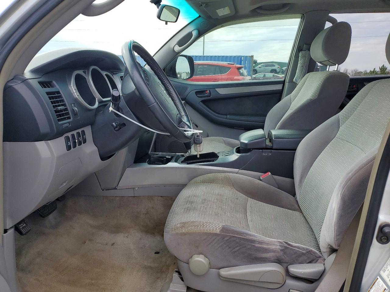 2005 TOYOTA 4RUNNER SR5 photo 7