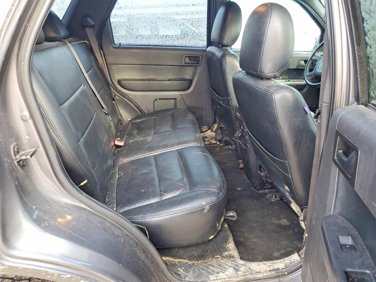 2012 FORD ESCAPE XLT photo 11