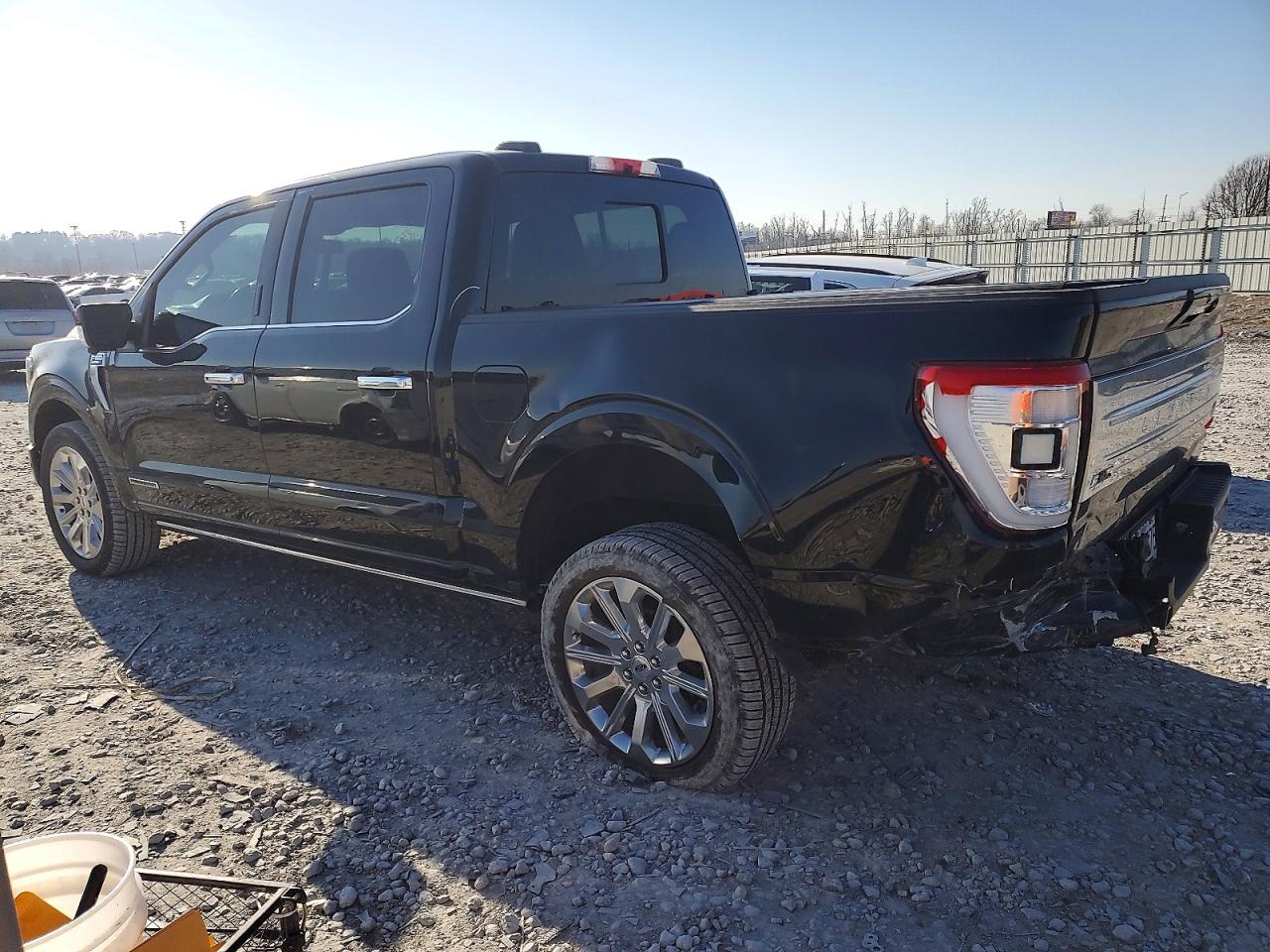 2021 FORD F150 photo 2