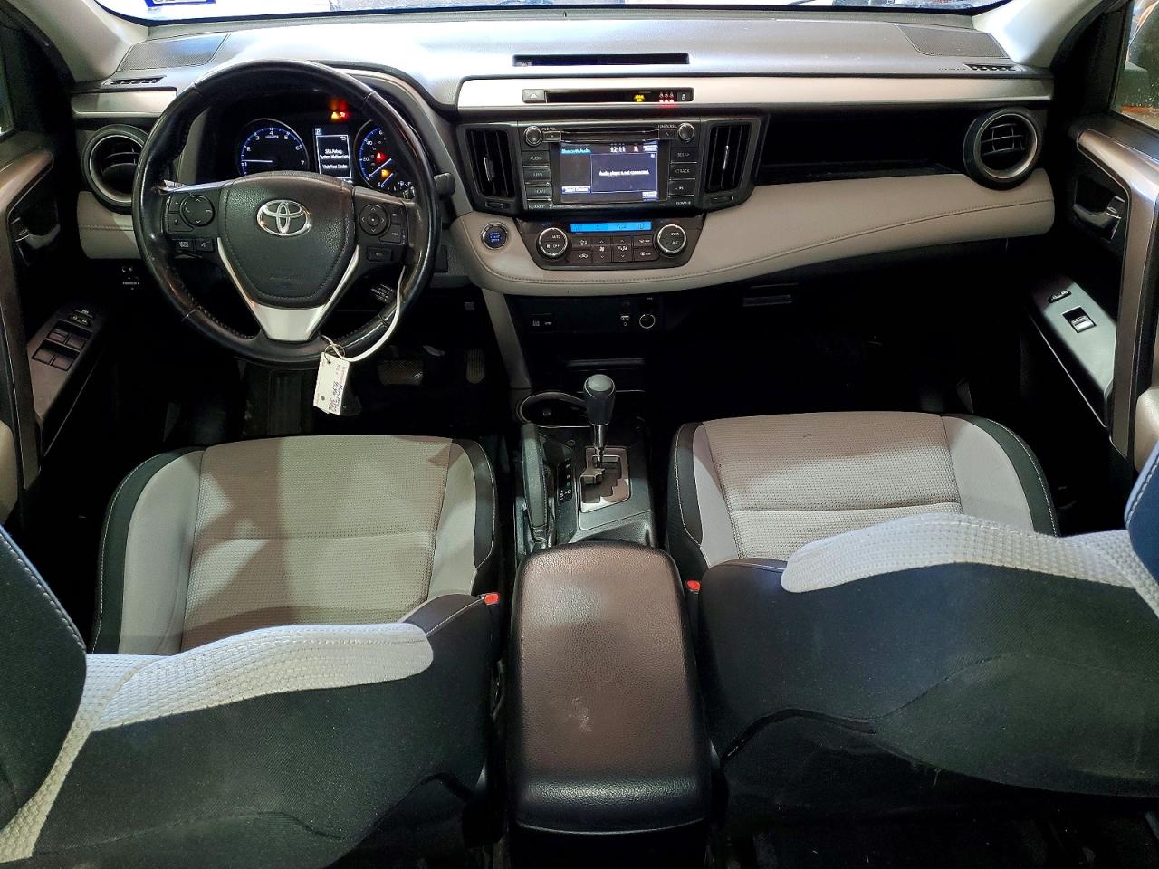 2018 TOYOTA RAV4 photo 22