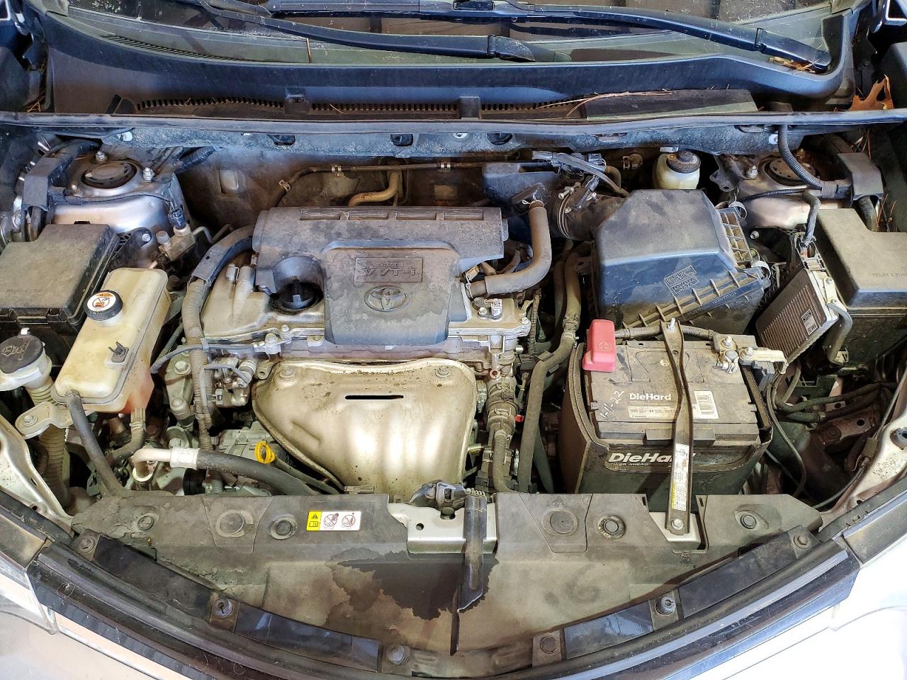 2018 TOYOTA RAV4 photo 34