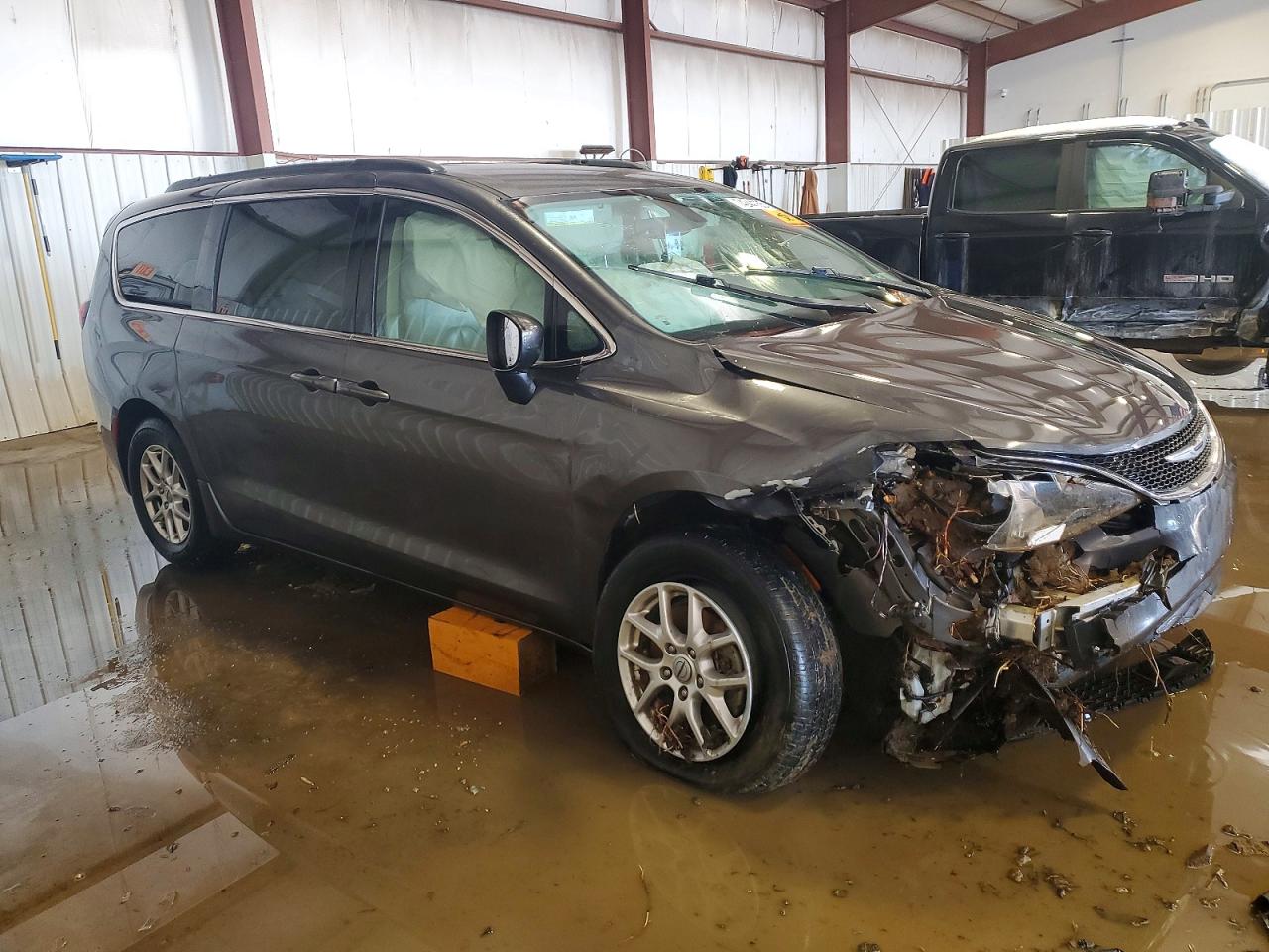 2021 CHRYSLER VOYAGER LXI photo 10