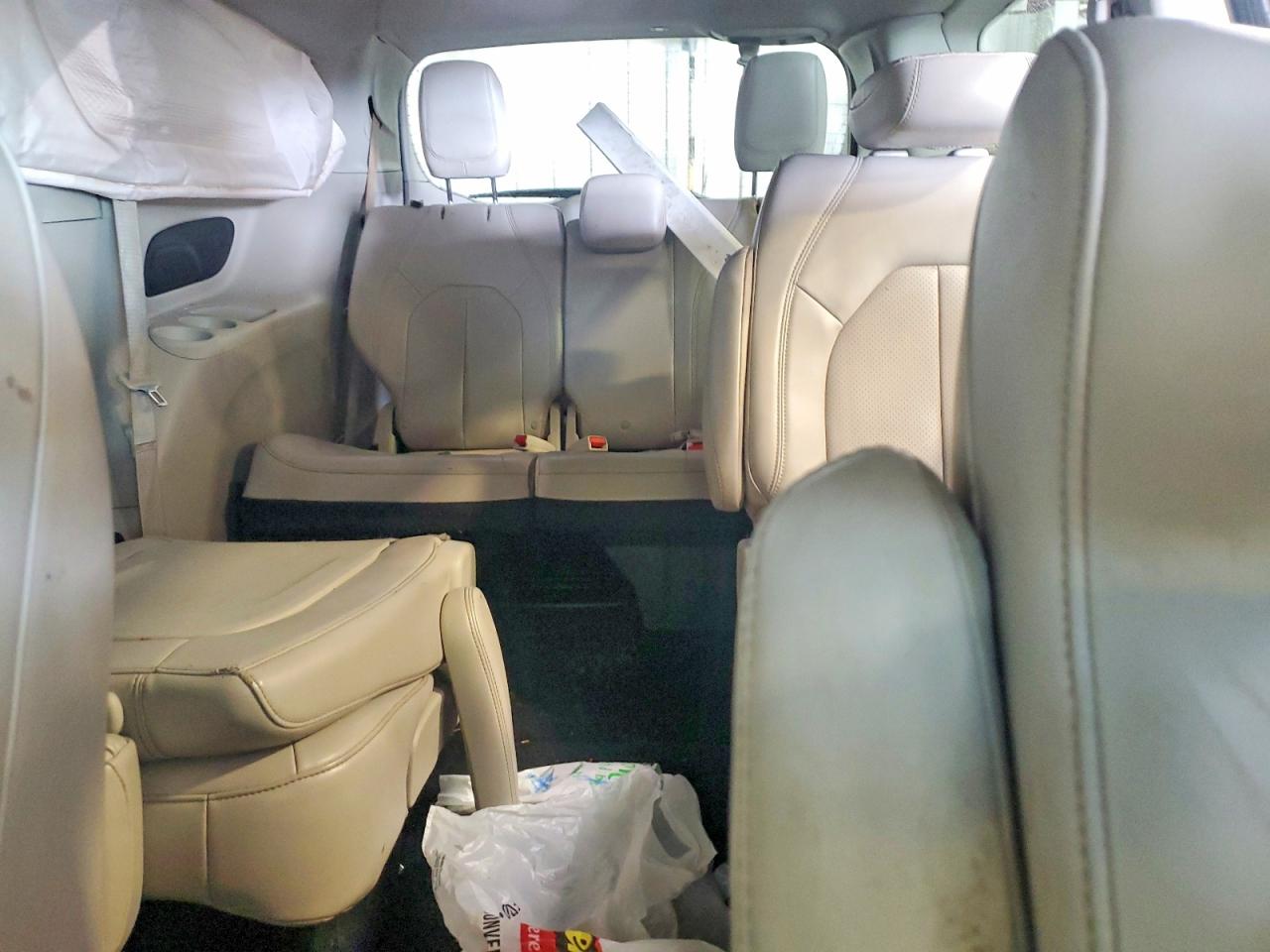 2021 CHRYSLER VOYAGER LXI photo 28